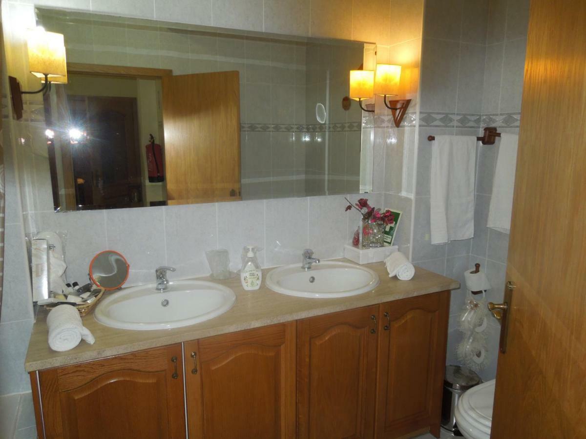Borges Pimentel Apartment Ponta Delgada  Luaran gambar